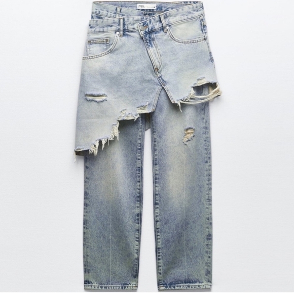 Zara Denim - ZARA ASYMMETRICAL WOMAN'S STRAIGHT-LEG MID-RISE JEANS FADED BLUE 6840/091 NWT